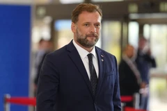 Bộ trưởng Quốc phòng Croatia bị thương nghiêm trọng do tai nạn ôtô