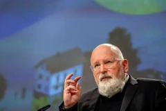 Ủy viên phụ trách vấn đề khí hậu của EU ra tranh cử Thủ tướng Hà Lan