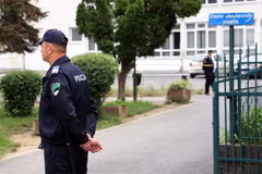 Bosnia-Herzegovina: Bắt giữ học sinh nghi nổ súng giáo viên bị thương 