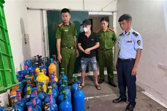 Hà Nội truy quét mạnh tay với việc sản xuất, kinh doanh “bóng cười”