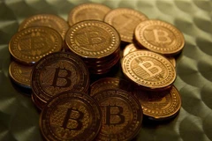 Đồng tiền điện tử Bitcoin. (Ảnh: AFP/TTXVN)