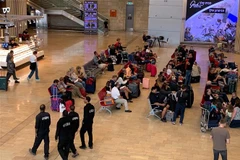 Xung đột Hamas-Israel: Các hãng hàng không điểu chỉnh một số tuyến 