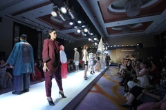 Một số mẫu thiết kế được giới thiệu trong buổi họp báo diễn ra chiều ngày 3/10, tại Hà Nội. (Ảnh: BTC)