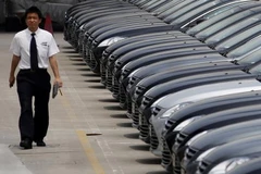 Lượng xe mới trong tháng Hai ở Nhật Bản tăng kỷ lục