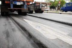 “Mổ xẻ” hàng loạt nguyên nhân dẫn đến hằn lún các tuyến Quốc lộ 