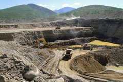 Ấn Độ thỏa thuận mua 2.000 tấn quặng urani của Uzbekistan