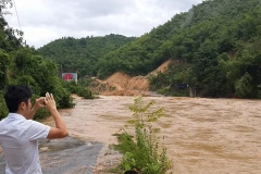 Thanh Hóa: Hơn một nửa số xã ở Quan Sơn bị cô lập hoàn toàn