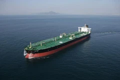 Tàu chở dầu Ấn Độ phát nổ ngoài khơi Trung Quốc