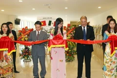 Tổng Bí thư Đảng Lao động Mexico thăm và làm việc với TTXVN