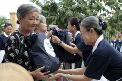 TP.HCM dành 90 tỷ đồng hỗ trợ lo Tết cho người nghèo