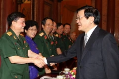 Chủ tịch nước gặp thân mật các cựu chiến sỹ Trường Sơn