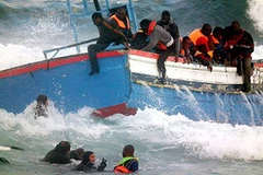 Hải quân Libya bắt giữ hơn 400 người nhập cư trái phép