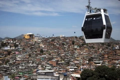 Brazil lạc quan về triển vọng kinh tế dù bị hạ tín nhiệm