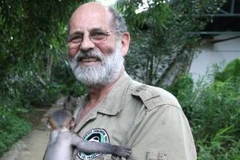 "Hãy cùng chúng tôi bảo tồn loài lỉnh trưởng quý hiếm," ông Tilo kêu gọi. (Nguồn: Internet)