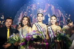 (Nguồn: VieZ)