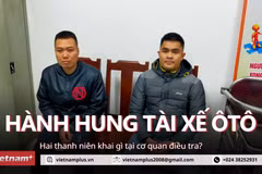 Thanh niên 'hổ báo' hành hung tài xế ôtô ở đường vành đai 2 khai gì với công an?