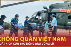 Không quân Việt Nam xuất kích cứu trợ đồng bào vùng lũ