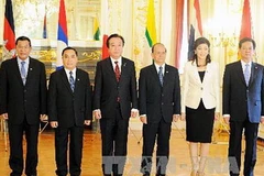 Thủ tướng Nguyễn Tấn Dũng cùng lãnh đạo cấp cao các nước dự hội nghị cấp cao Mekong-Nhật Bản (Ảnh: Đức Tám-TTXVN)