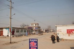 Làng Lujiazhuang vắng lặng vì có hơn 300 người đi lao động xuất khẩu (Nguồn: AFP)