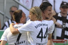 Mario Gonez (bìa phải) đã ghi 38 bàn cho Bayern mùa này, trong đó có 27 bàn ở Bundesliga (Nguồn: Reuters)