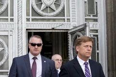 Ông Michael McFaul rời Bộ Ngoại giao Nga hôm 10/6 (Nguồn: AFP)