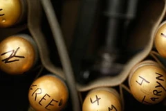 Xem ảnh của phóng viên nổi tiếng tử nạn tại Libya