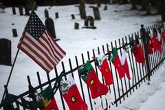 Giáng sinh buồn cho những trẻ em ở trường Sandy Hook (Nguồn: Reuters)