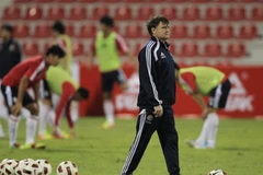 Huấn luyện viên Camacho hiện phải chịu sức ép rất lớn (Nguồn: AFP)