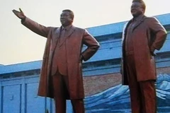 Ảnh Triều Tiên long trọng kỷ niệm sinh nhật lãnh tụ