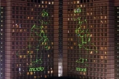 Chiếu đèn hình linh vật SEA Games tại Palembang (Nguồn: AP)