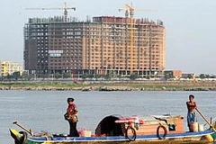 Hiện có hàng chục triệu người sống dựa vào nguồn cá trên sông Mekong (Nguồn: AFP)