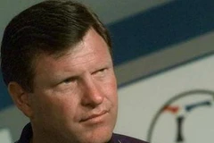 Ông Steve Sampson từng cùng đội tuyển Mỹ dự World Cup 1998 tại Pháp (Nguồn: Internet).