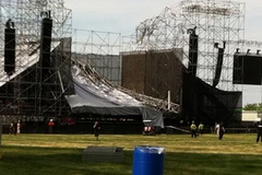 Sân khấu cho buổi biểu diễn của Radiohead bị sập (Nguồn: Hollywood Reporter)