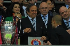 Pep Guardiola giành chiếc cúp thứ 10 sau 3 năm!