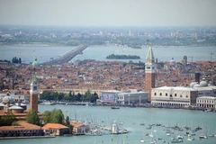 Venice nhìn từ trên cao (Nguồn: AFP)