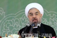 Tổng thống Hassan Rowhani phát biểu tại lễ diễu binh (Nguồn: AFP/TTXVN)