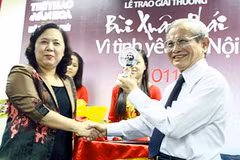 Giáo sư Phan Huy Lê. (Ảnh: Nhật Anh/TTXVN)