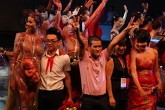 Đẹp Fashion Show 10: Bữa tiệc thời trang, đam mê