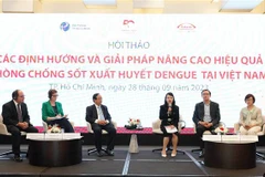 Các đại biểu thảo luận tại Hội thảo. (Ảnh: Đinh Hằng/TTXVN)