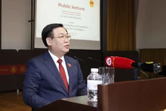 Chủ tịch Quốc hội Vương Đình Huệ phát biểu. (Ảnh: Doãn Tấn/TTXVN)