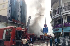 Hiện trường vụ cháy. (Ảnh: Thành Chung/TTXVN)