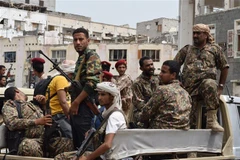 Lực lượng ly khai gác tại Aden, Yemen. (Ảnh: AFP/TTXVN)