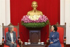 Trưởng Ban Dân vận Trung ương Trương Thị Mai tiếp bà Deborah Greenfield, Phó Tổng Giám đốc ILO. (Ảnh: Phương Hoa/TTXVN)