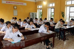Thí sinh dự thi Trung học phổ thông quốc gia. (Ảnh: TTXVN)