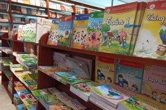 Sách giáo khoa theo chương trình giáo dục phổ thông mới. (Ảnh: Phạm Mai/Vietnam+)