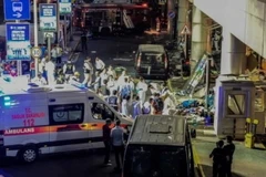 Xe cứu thương tại hiện trường vụ tấn công. (Nguồn: Getty Images)