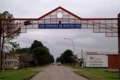 Cổng làng Bernardo de Irigoyen (Nguồn: Clarin)