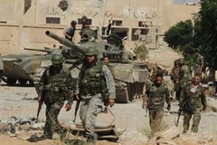 Lực lượng binh sỹ Syria ở thành phố cổ Palmyra. (Nguồn: farsnews)