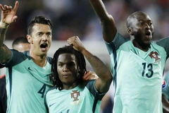 Niềm vui của các cầu thủ Bồ Đào Nha sau chiến thắng. (Nguồn: AP)