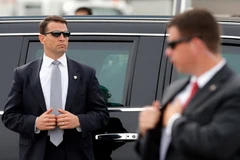 Mật vụ Mỹ bảo vệ cho tổng thống. (Nguồn: AP)